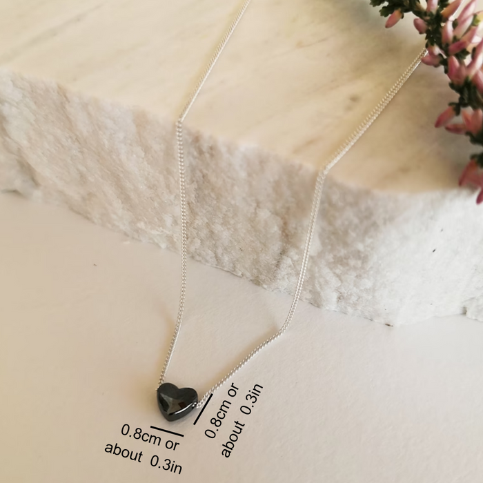BLACK HEART NECKLACE - Alonna's Legging Land