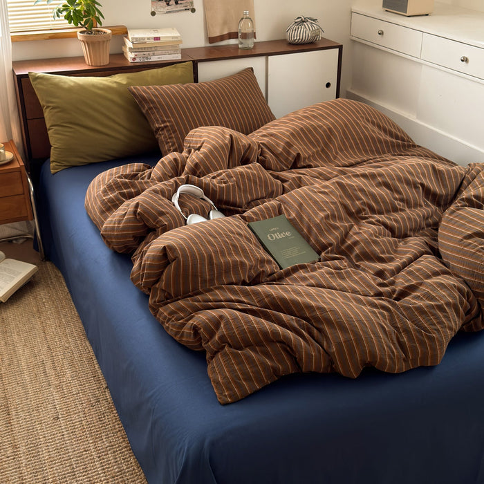 - Ever Lasting - Everly Striped Washed Cotton Bedding Set / Brown - Bedding Set - Ever Lasting