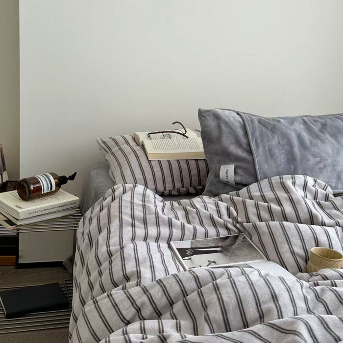 Hazel Minimalist Stripe Velvet Bedding Set / Gray - Ever Lasting