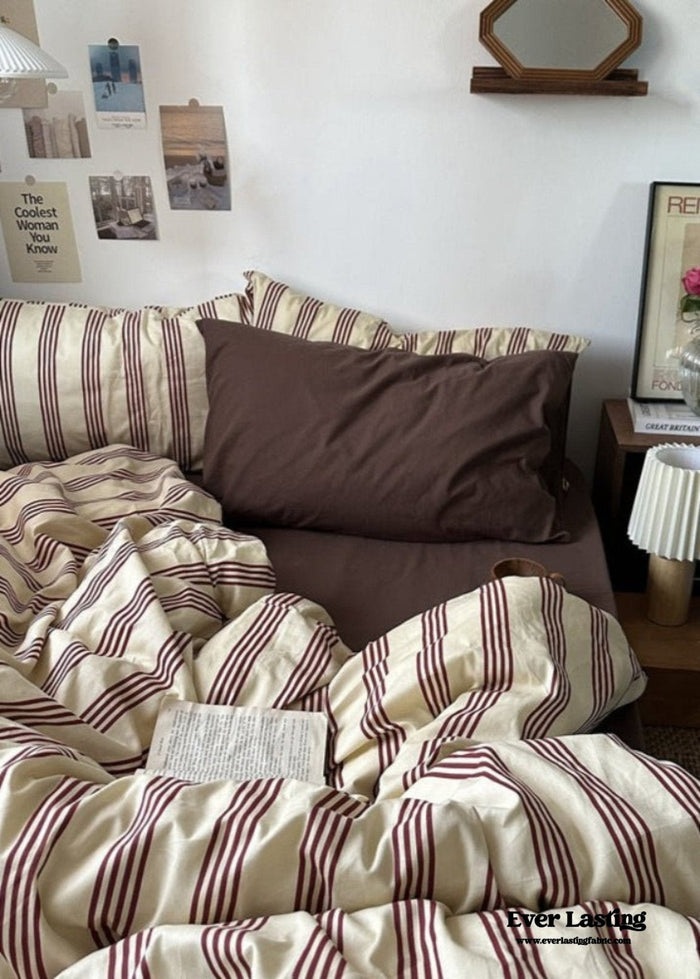 Liam Striped Bedding Set / Brown - Ever Lasting