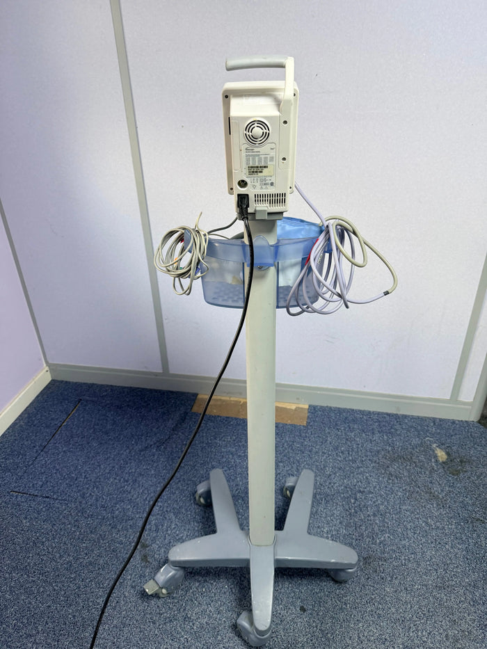 Mindray Datascope Duo Patient Monitor With Accessories & Roller Stand patient monitor SelfiMed UK