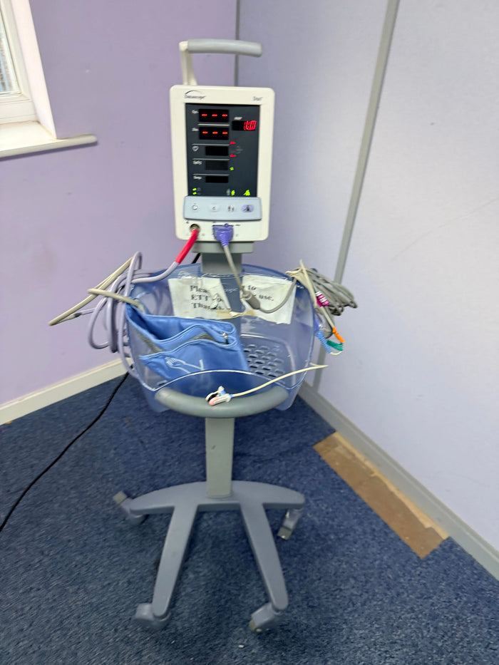 Mindray Datascope Duo Patient Monitor With Accessories & Roller Stand patient monitor SelfiMed UK