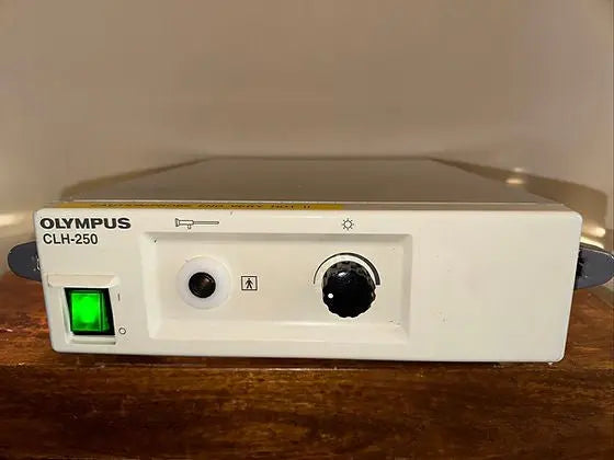 Olympus CLH-250 Endoscopic Light endoscopic light source SelfiMed UK
