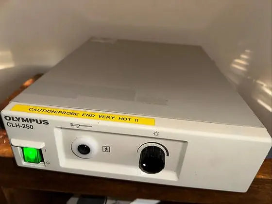 Olympus CLH-250 Endoscopic Light endoscopic light source SelfiMed UK