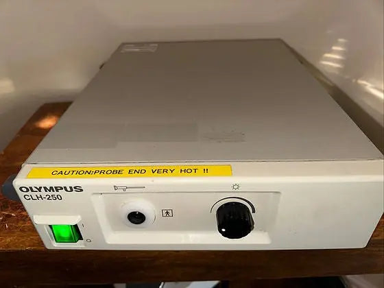 Olympus CLH-250 Endoscopic Light endoscopic light source SelfiMed UK