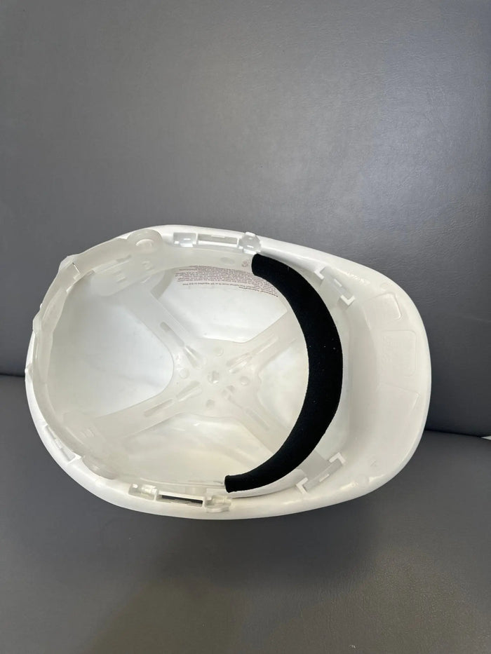 Portwest PW50 Safety Helmet - Non Vented Slip Ratchet Standard Peak safety helmet SelfiMed UK