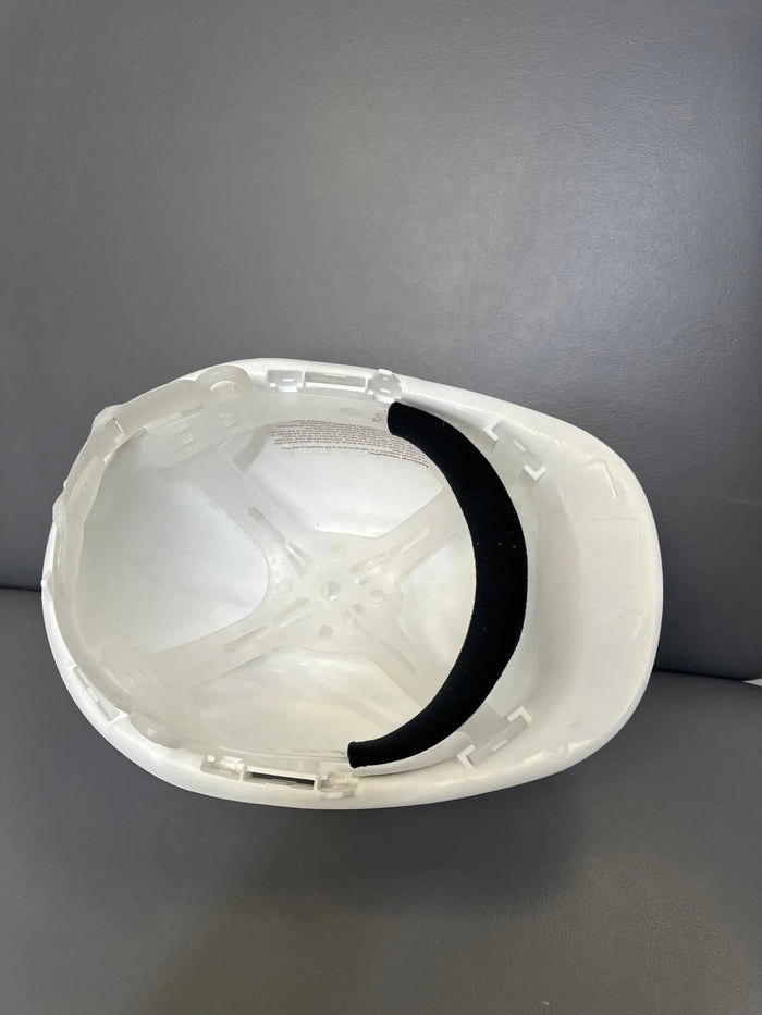 Portwest PW50 Safety Helmet - Non Vented Slip Ratchet Standard Peak safety helmet SelfiMed UK