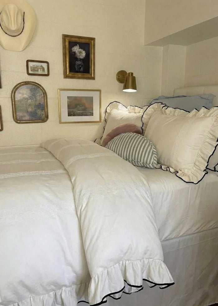 - Ever Lasting - Silky Ruffle Dorm Bedding Set / Ivory White - Bedding Set - Ever Lasting
