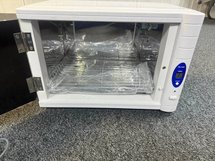 Skinmate SM-109M UV Steriliser UV steriliser cabinet SelfiMed UK