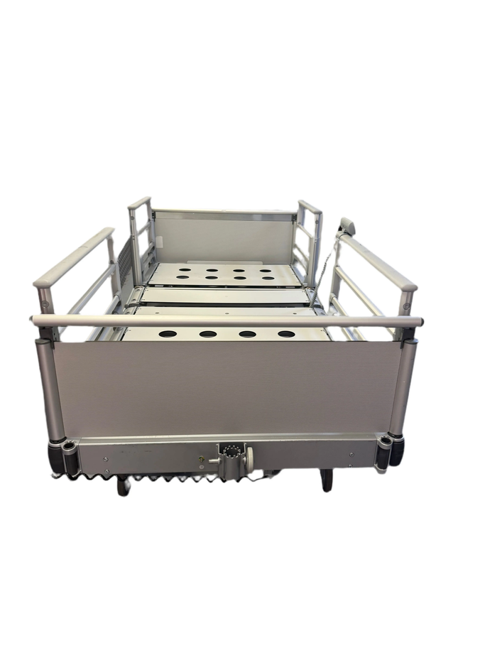Volker Electric Hospital Bed S 962-2 with Hospital Mattress - No Power Hospital Bed SelfiMed UK