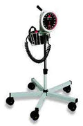 Welch Allyn Maxi-Stabil 3 Sphygmomanometer with Mobile Stand sphygmomanometer SelfiMed UK